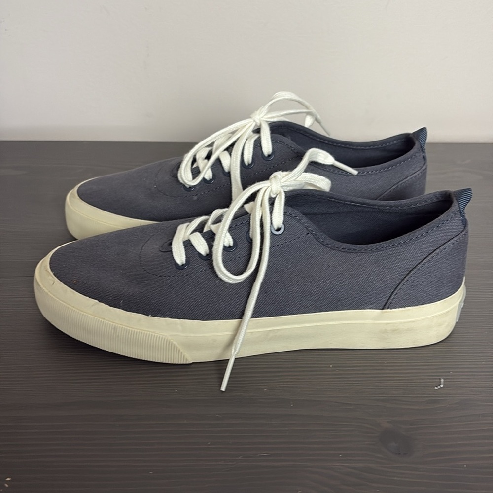 Everlane Tread Forever Casual Sneakers Navy Cream Lace Up Women’s‎ Size 9